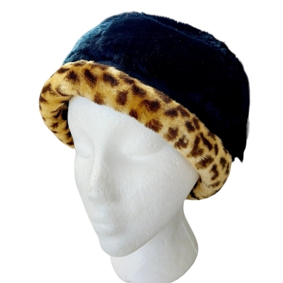 Fuzzy Black Cheetah Bucket Style Hat Retro 90's - Picture 2 of 11